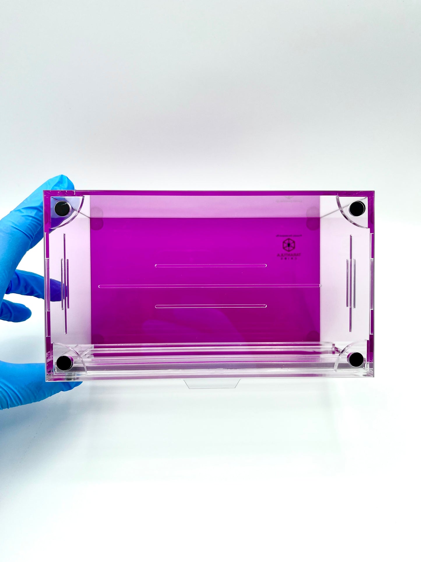 NEW! V3 purplebox 7x4x4 by Tarantula Cribs