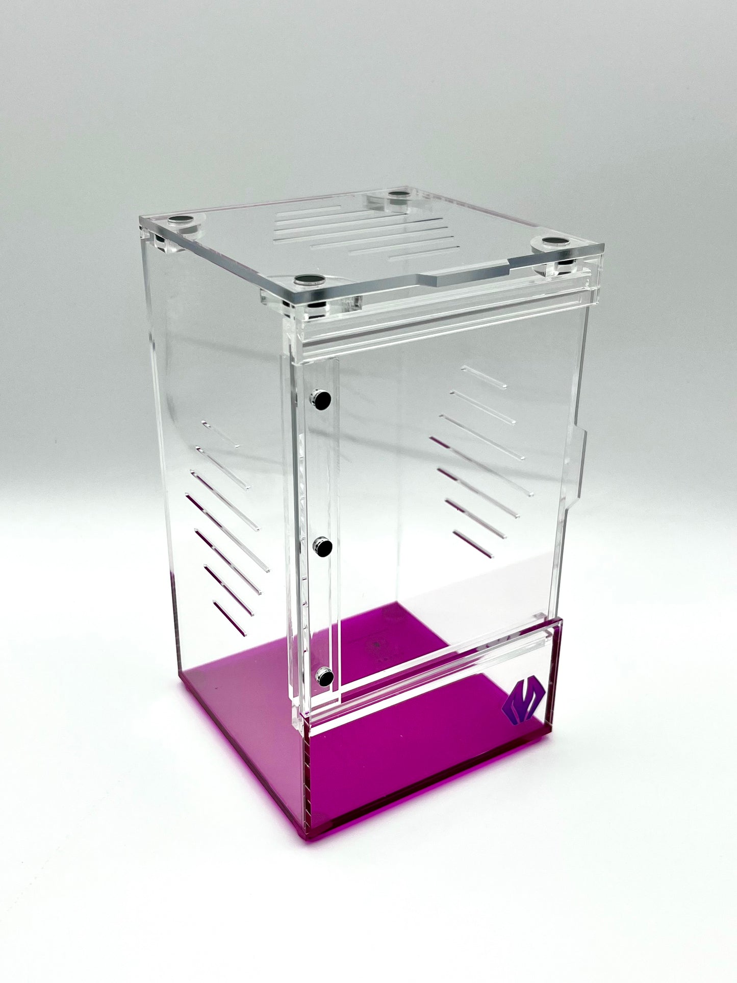 NEW! V3 purplebox 4x4x7 by Tarantula Cribs