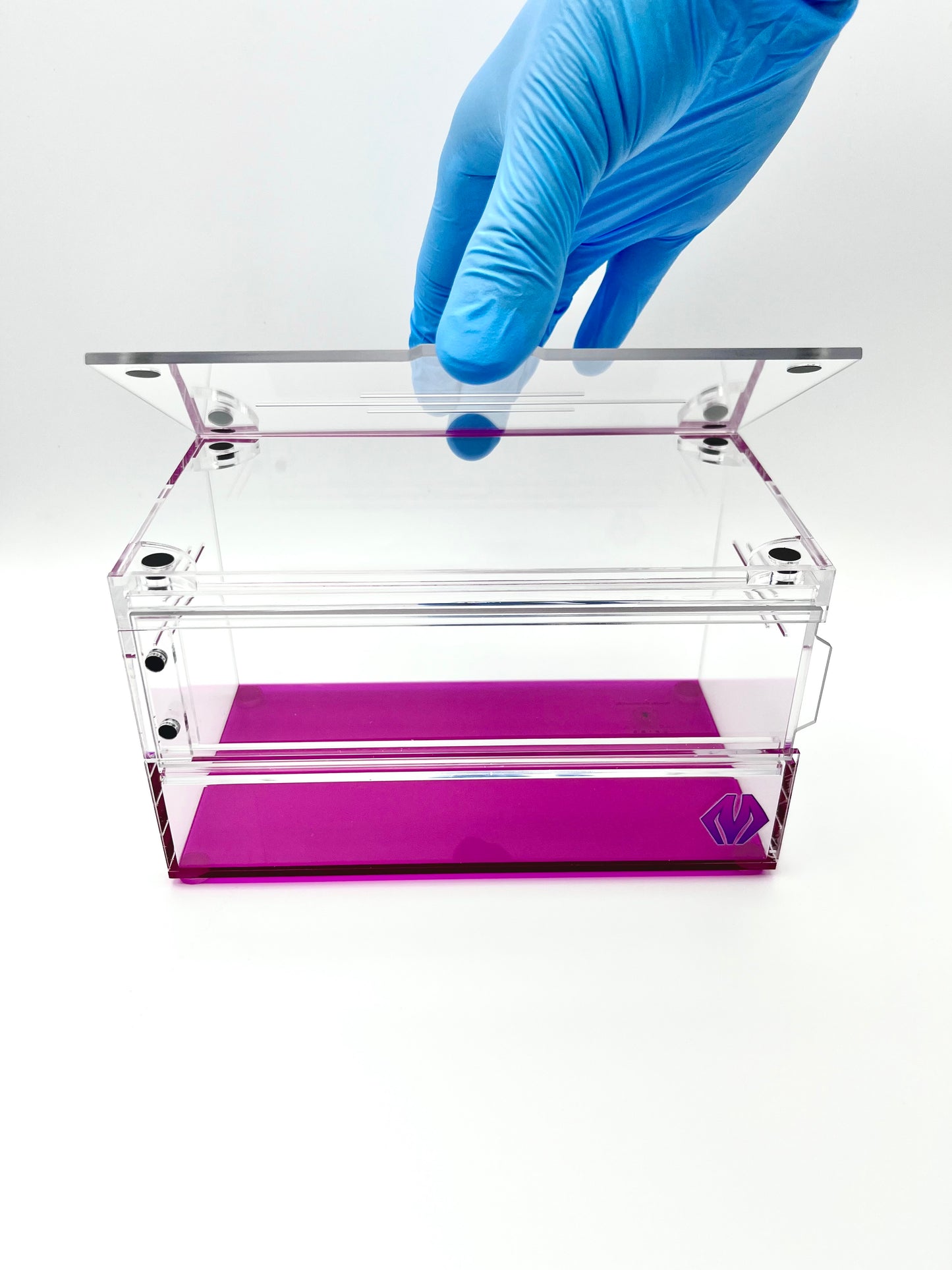 NEW! V3 purplebox 7x4x4 by Tarantula Cribs