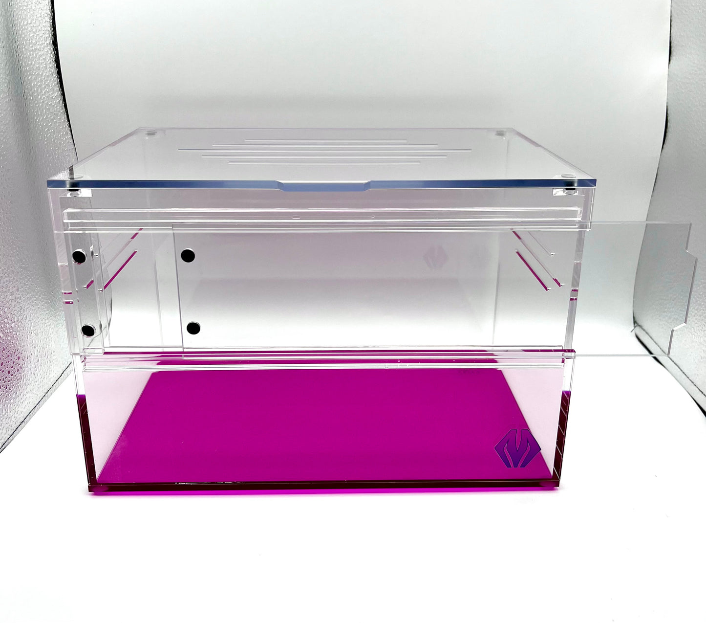 NEW! V3 purplebox 12x8x8 by Tarantula Cribs