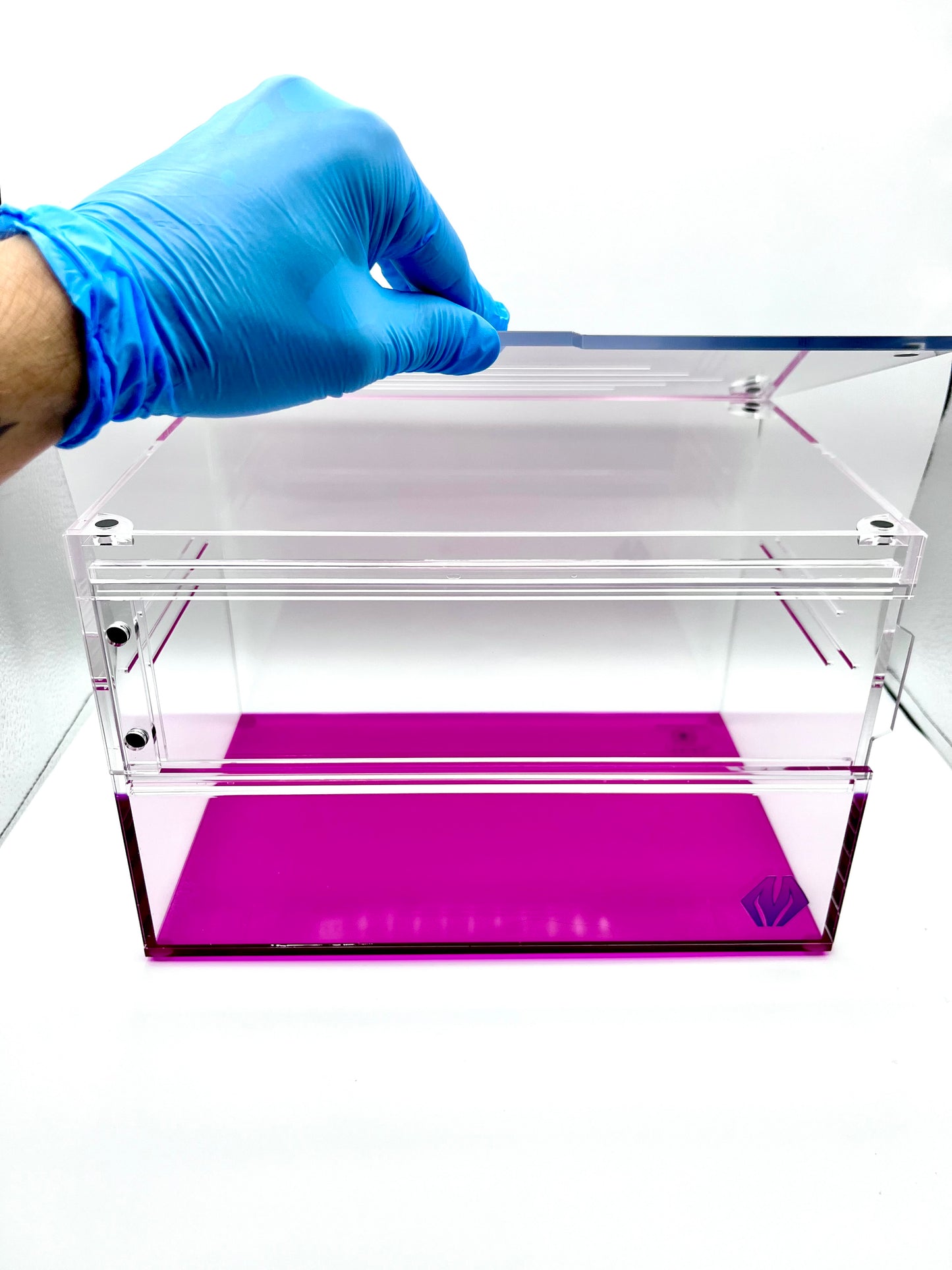 NEW! V3 purplebox 12x8x8 by Tarantula Cribs