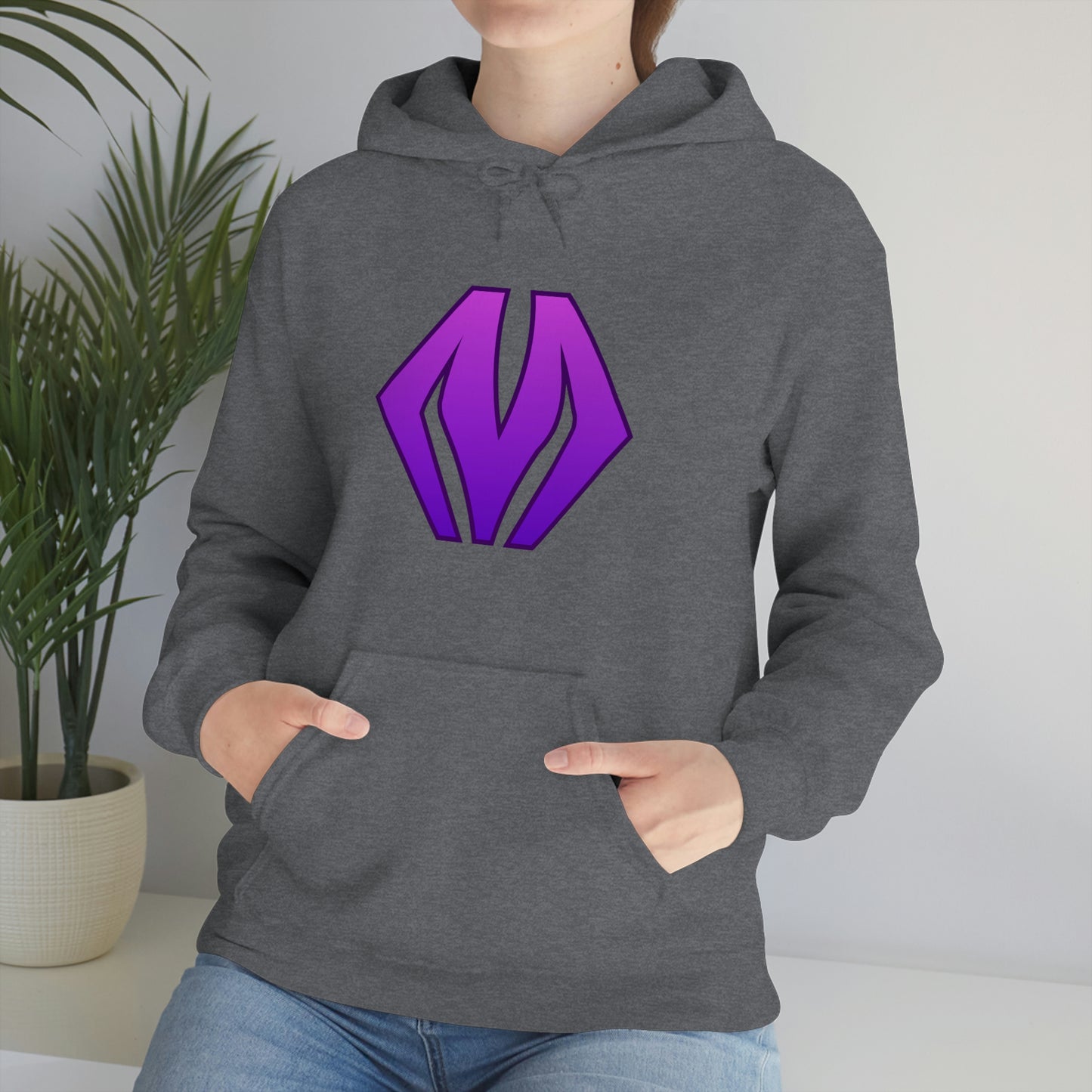 M logo - Unisex Heavy Blend™ Hooded Sweatshirt